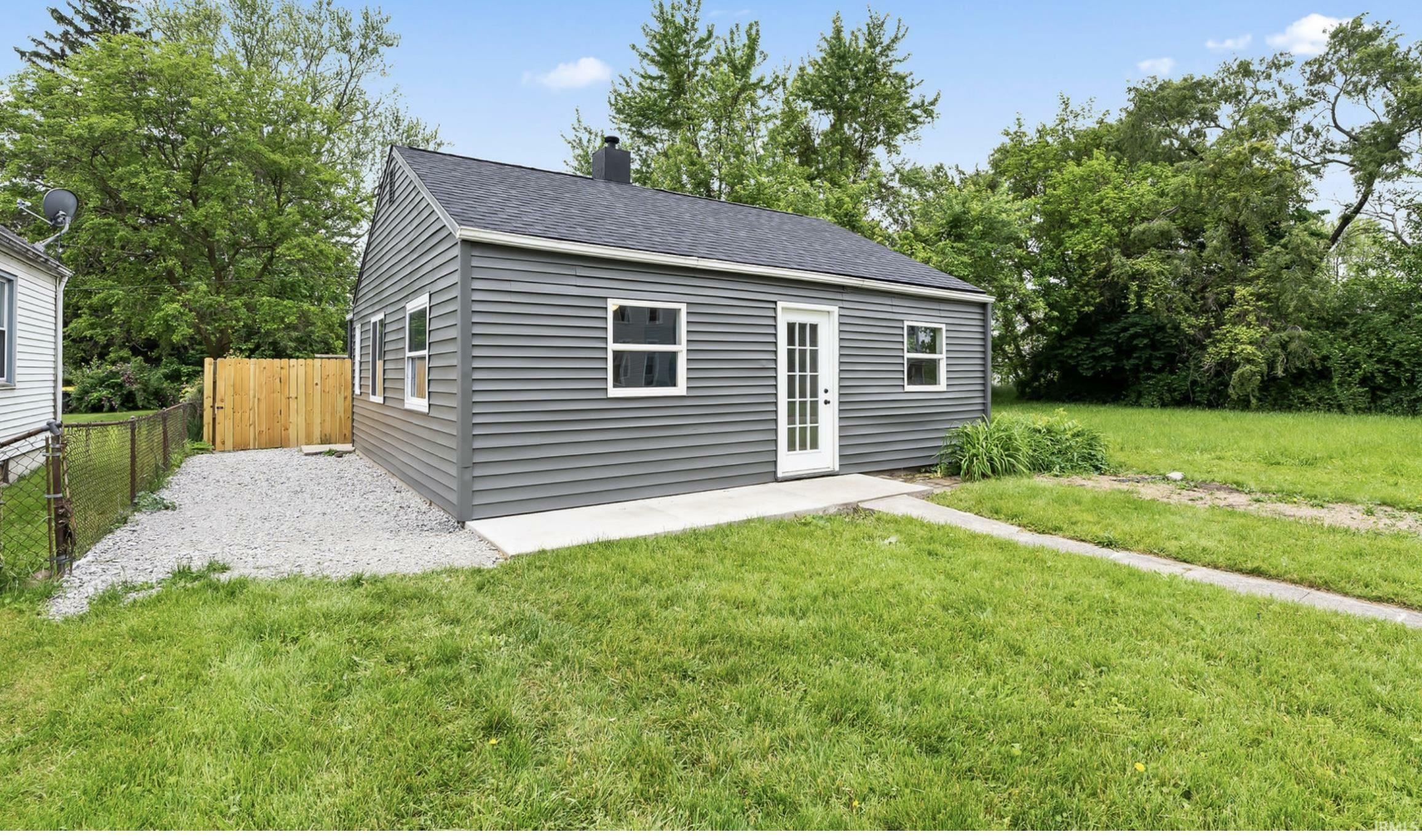 Property Photo: 2810 Winter Street IN 46806