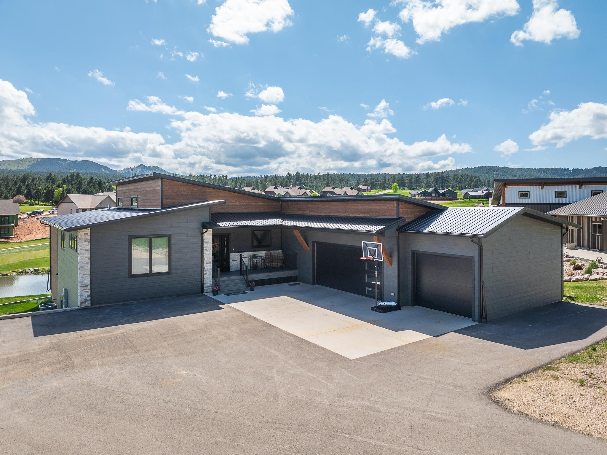 Property Photo: 12257 Reunion Ridge Road SD 57785