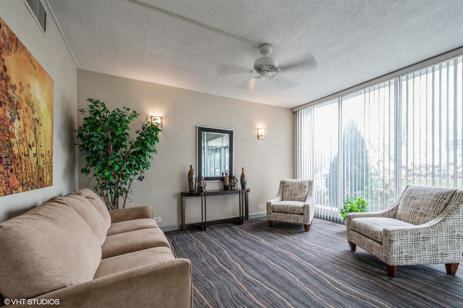 Property Photo: 8801 W Golf Road 5B IL 60714