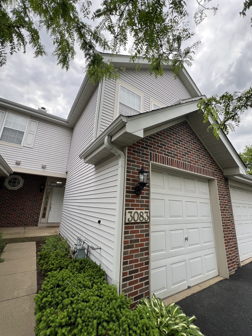 Property Photo: 3083 Anton Drive 3083 IL 60504