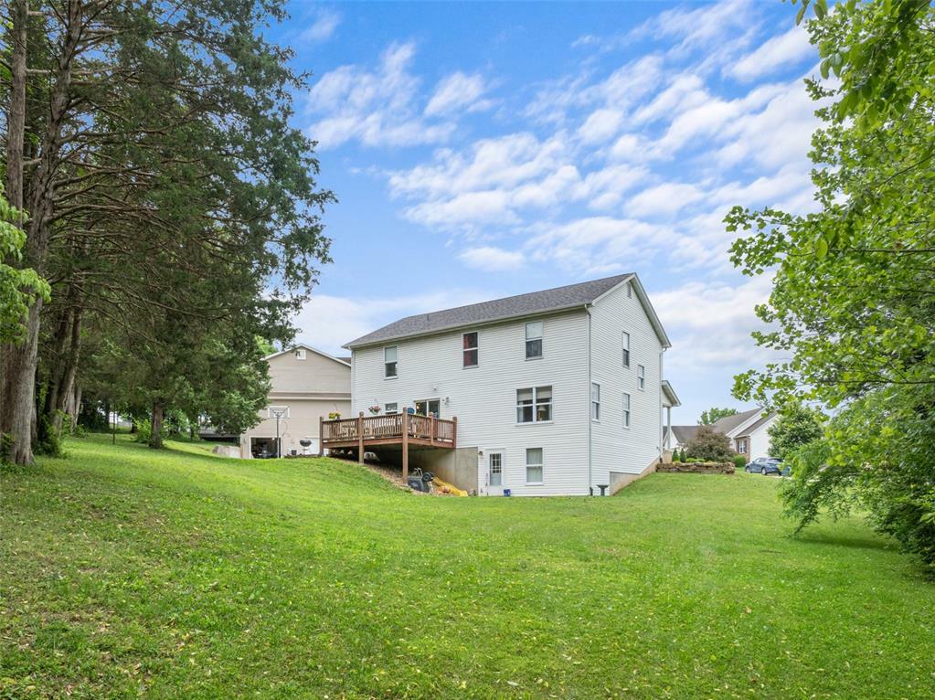 Property Photo:  8 White Pine Court  MO 63084 