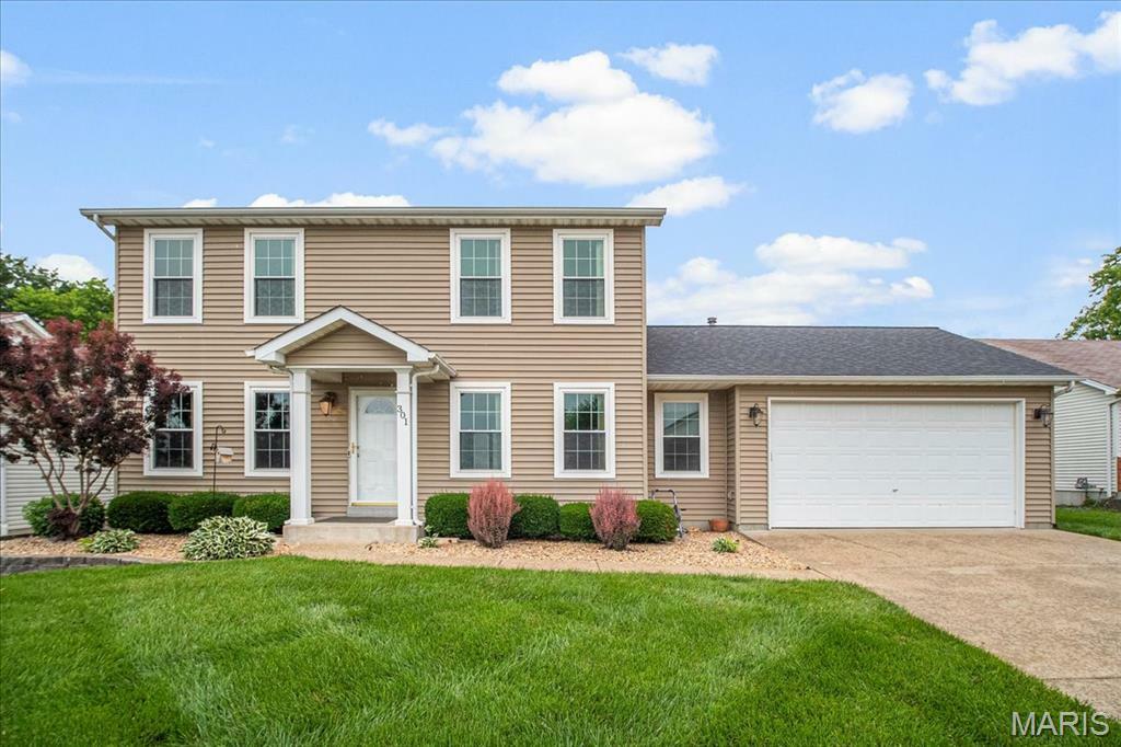 Property Photo: 301 Sassafras Parc Drive MO 63368