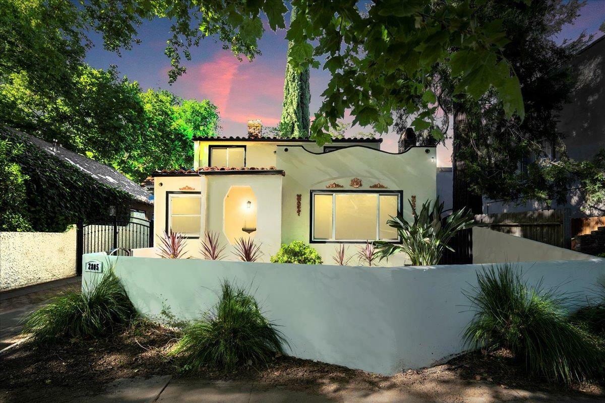 Property Photo: 2805 E Street CA 95816