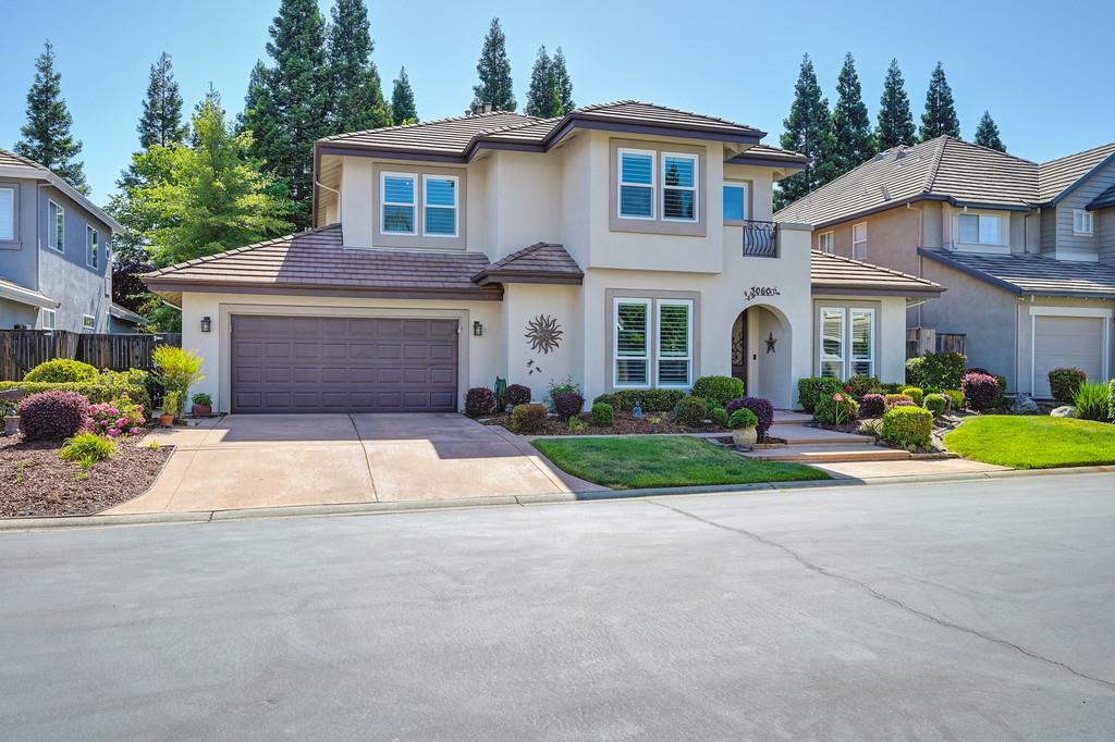Property Photo: 3060 Ashridge Way CA 95746