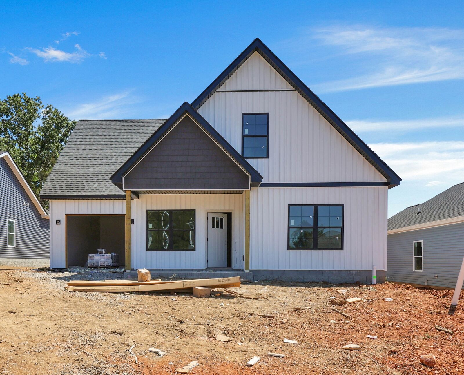 Property Photo: 1326 Isaiah Dr TN 37042