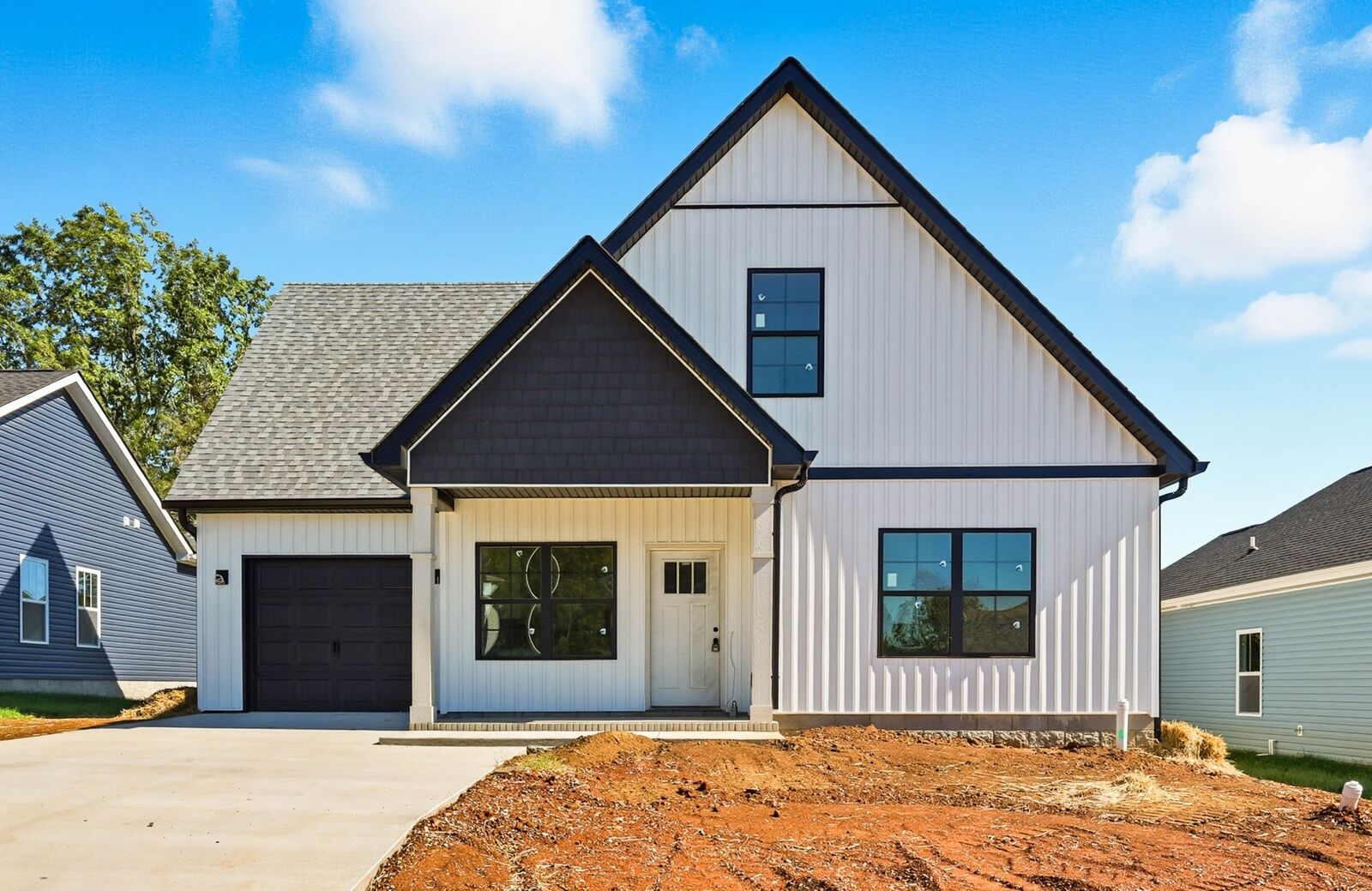 Property Photo: 1326 Isaiah Dr TN 37042