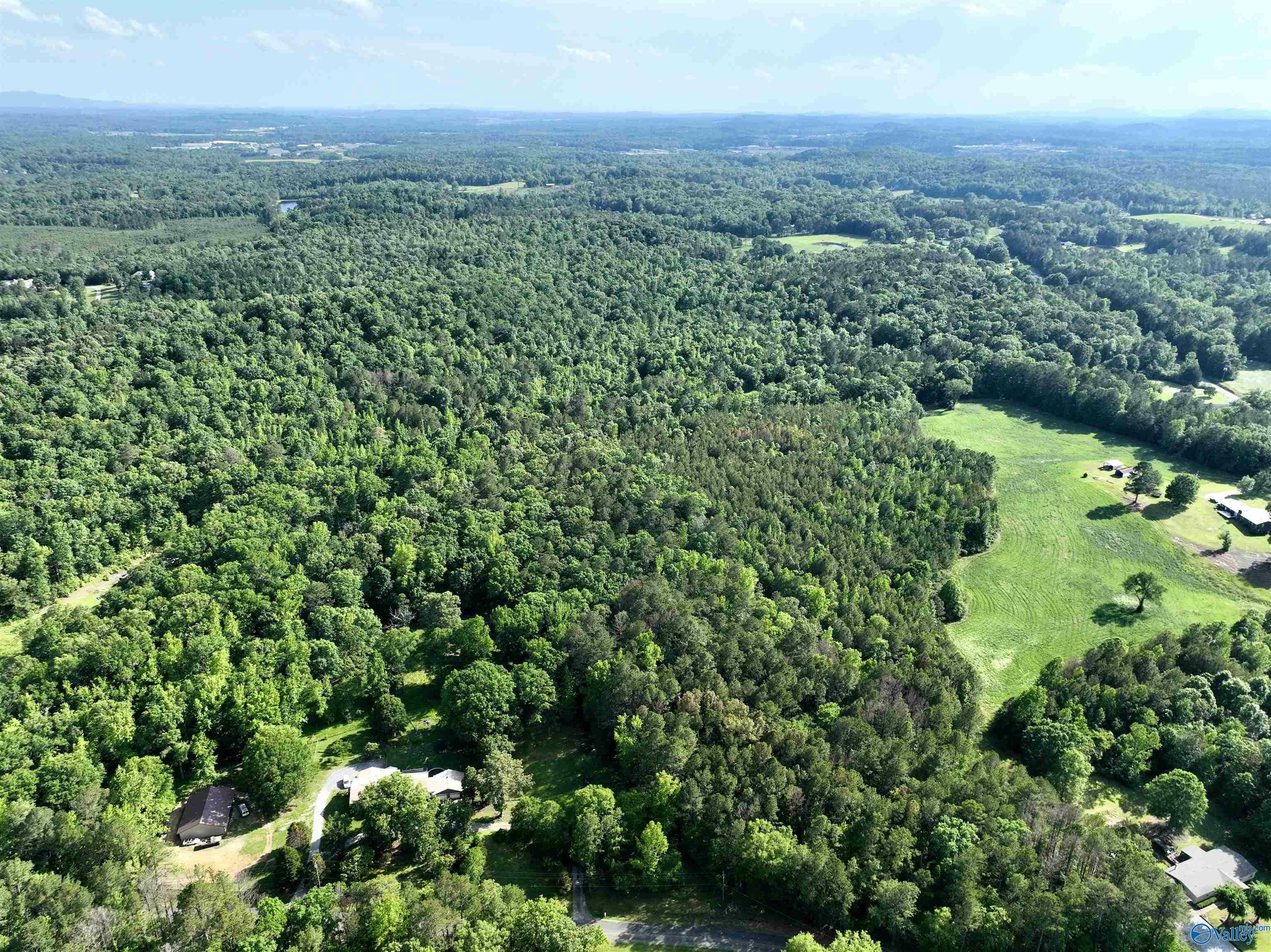 Property Photo: 154 Deer Trace Road AL 35125