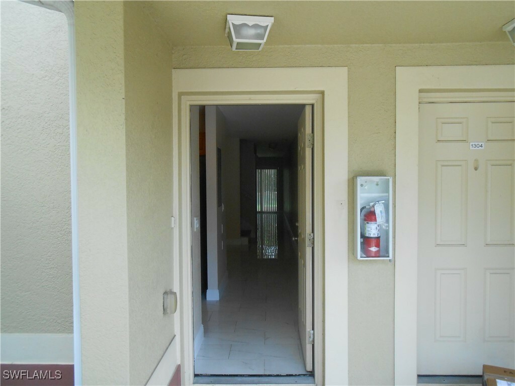 Property Photo: 9409 Ivy Brook Run 1303 FL 33913