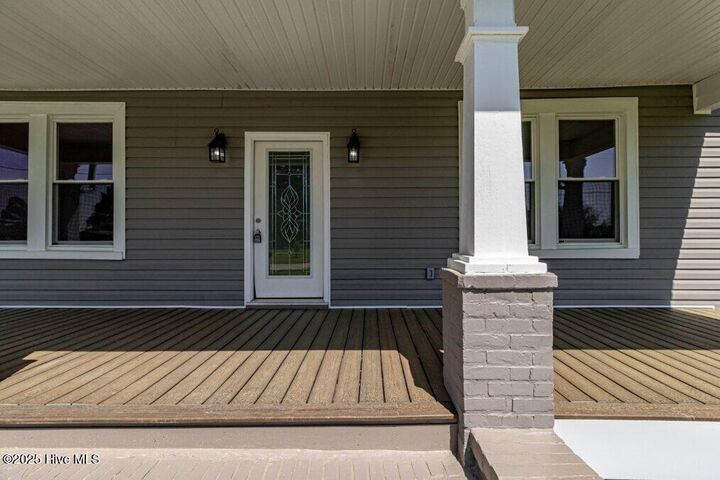 Property Photo: 785 Daniels Road NC 27926