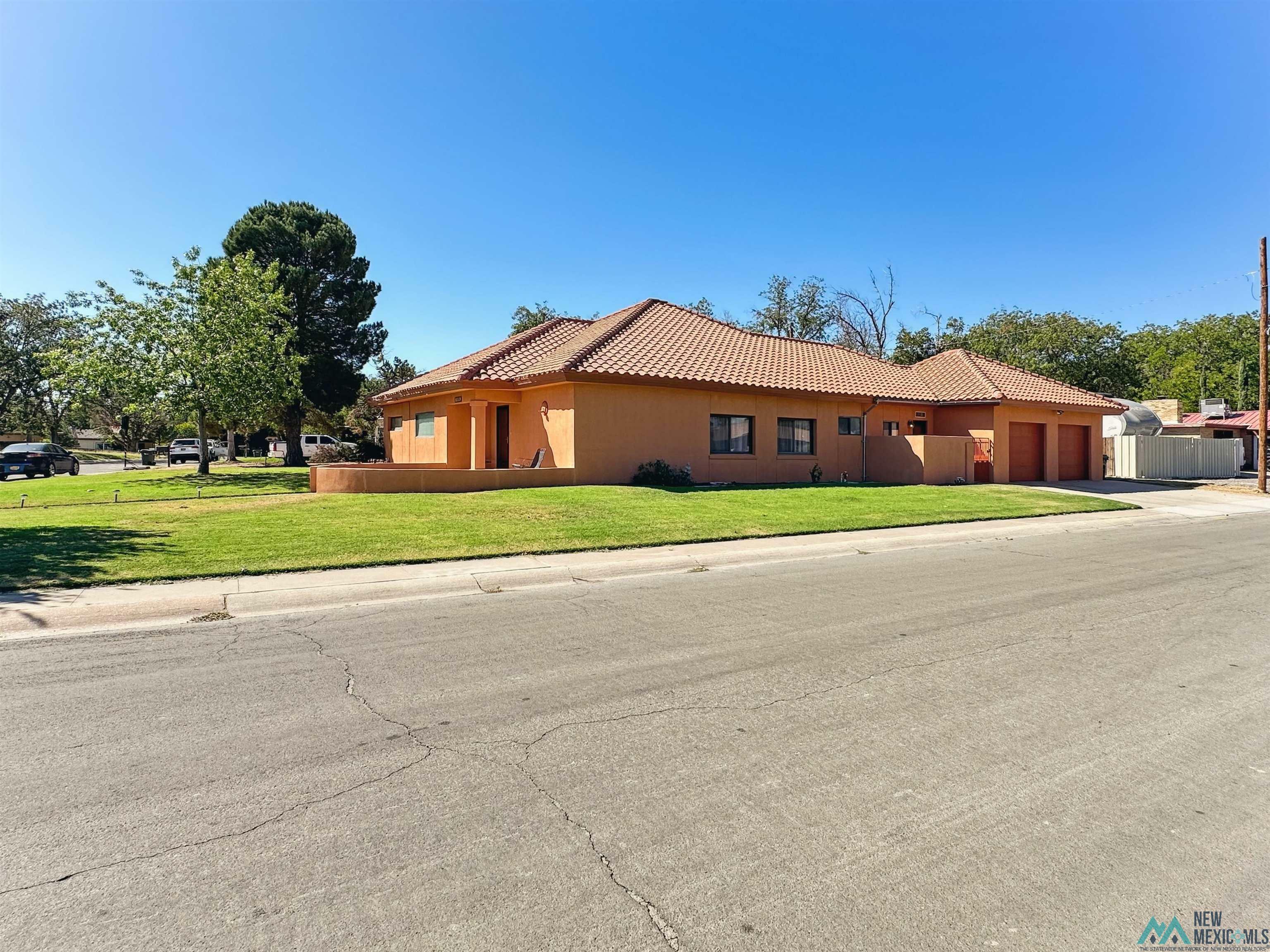 Property Photo: 1509 Monroe Street NM 88220