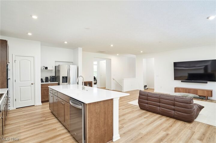 Property Photo: 3694 Preserve Court OH 44333