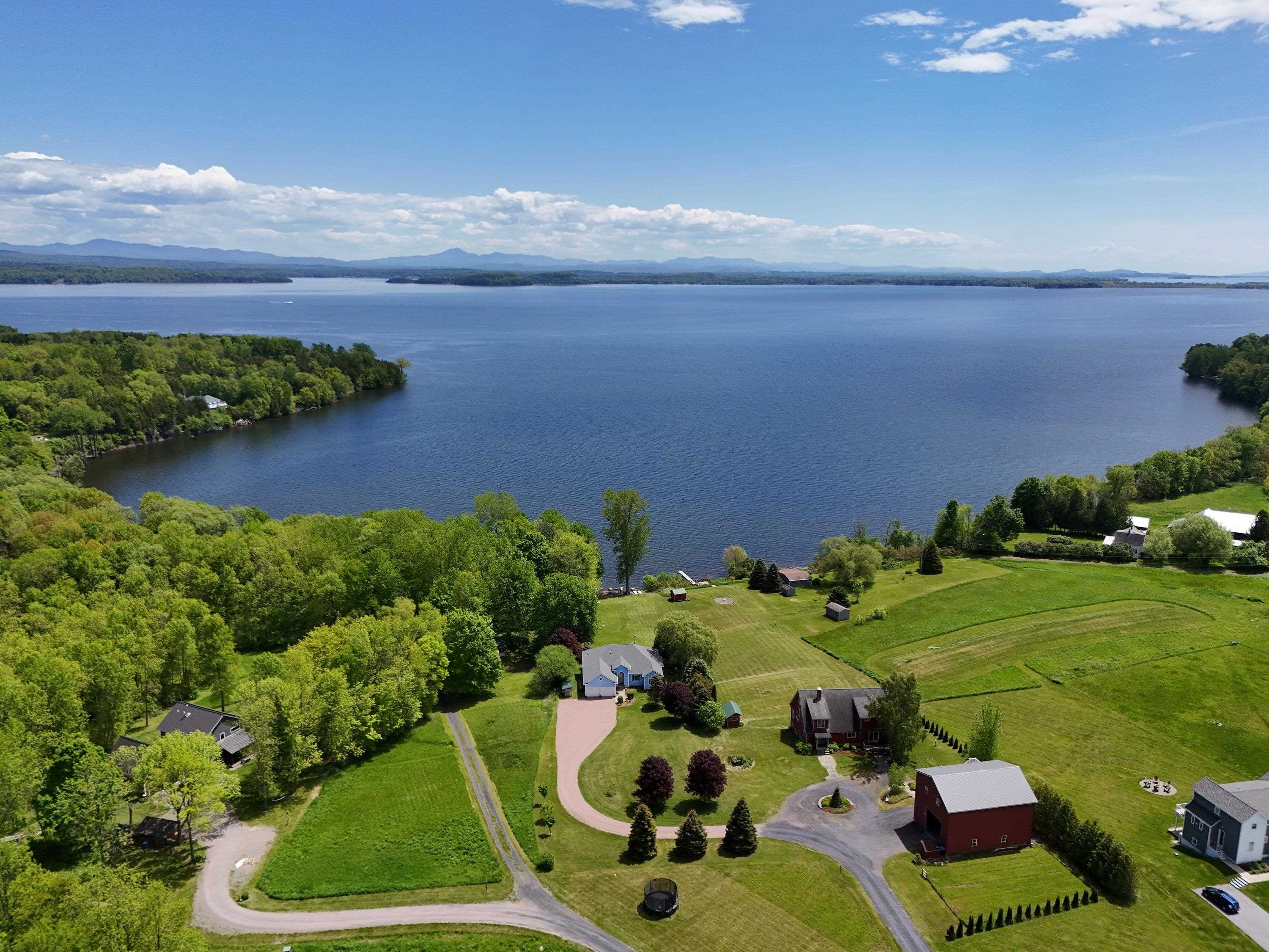 Property Photo: 16 Turtle Bay Lane VT 05486