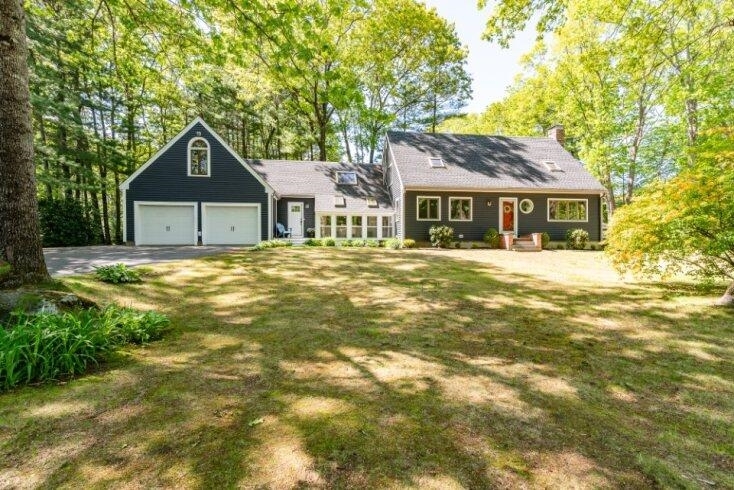 Property Photo: 23 Cedarview Lane NH 03842