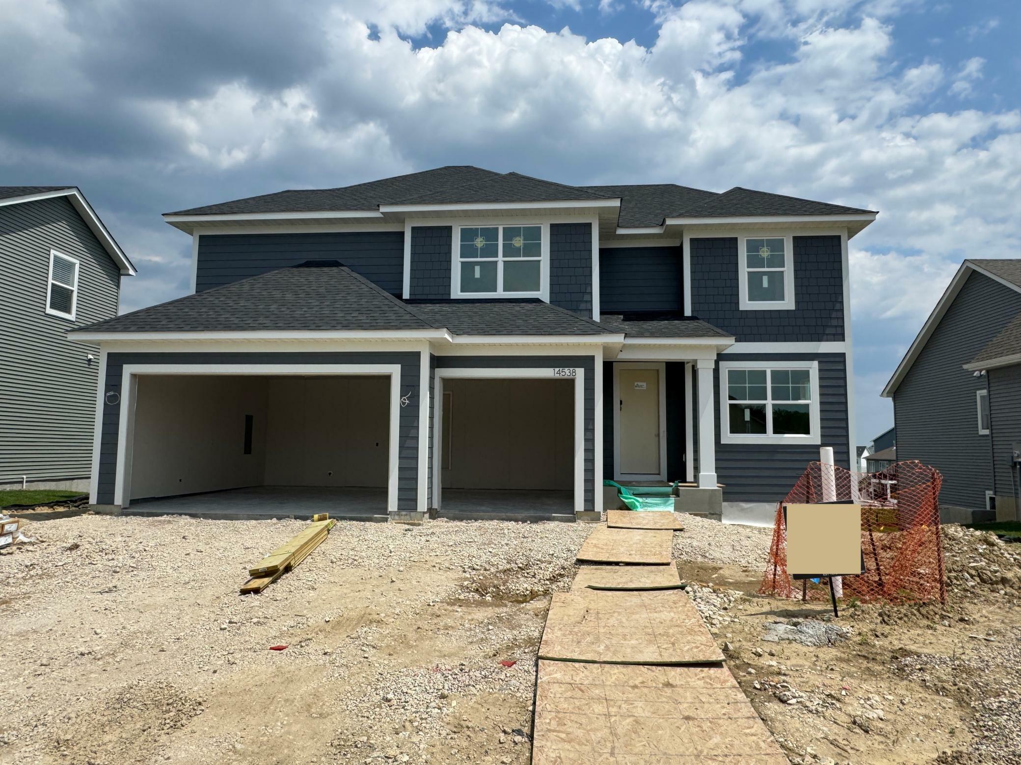 Property Photo: 14538 Kingsview Lane N MN 55327