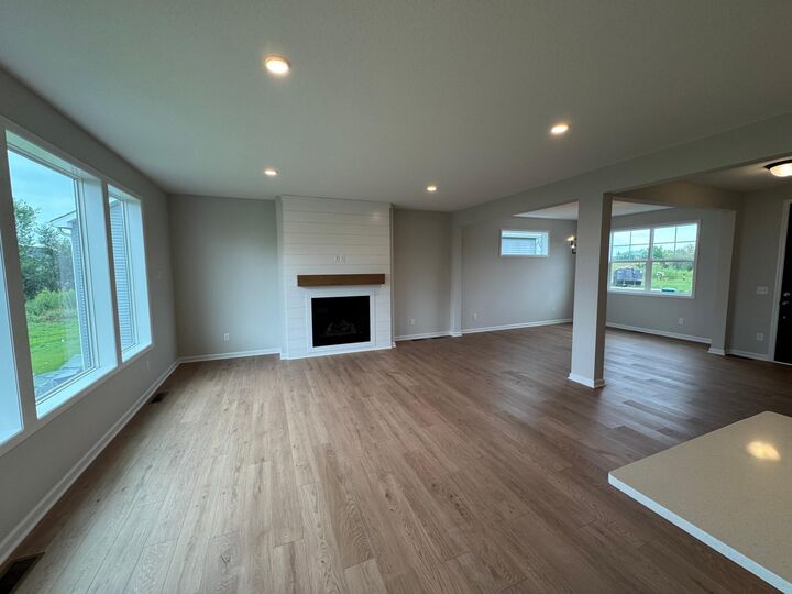 Property Photo: 14538 Kingsview Lane N MN 55327