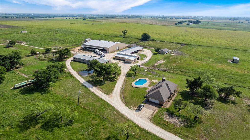10400 Fm 916  Grandview TX 76050 photo