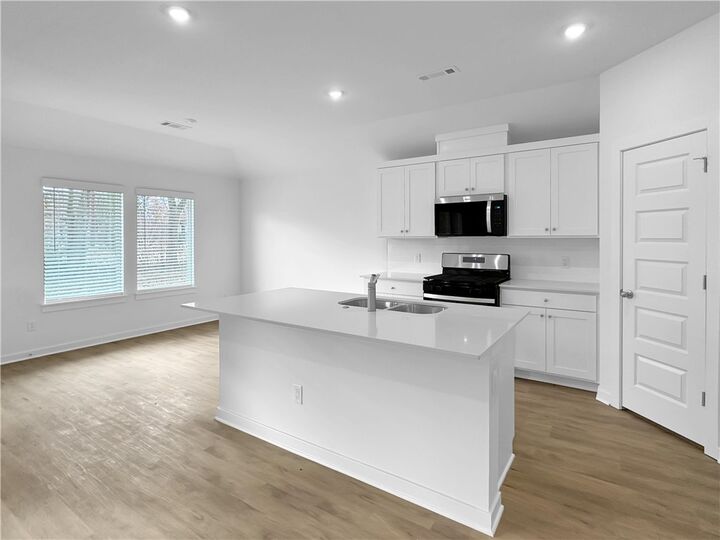 Property Photo:  101 Ratliff Avenue  AR 72751 