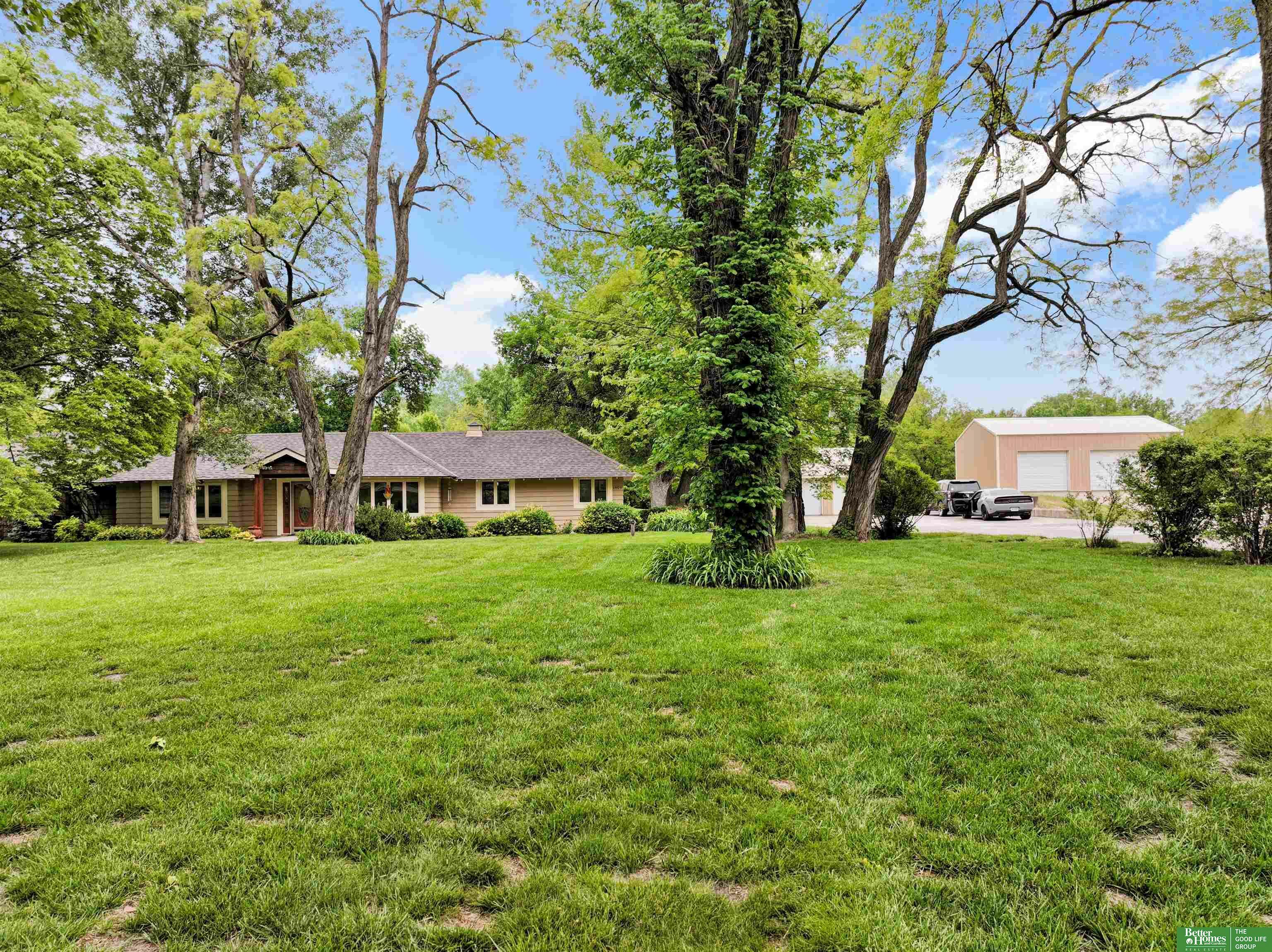 Property Photo: 1909 Campanile Road NE 68069