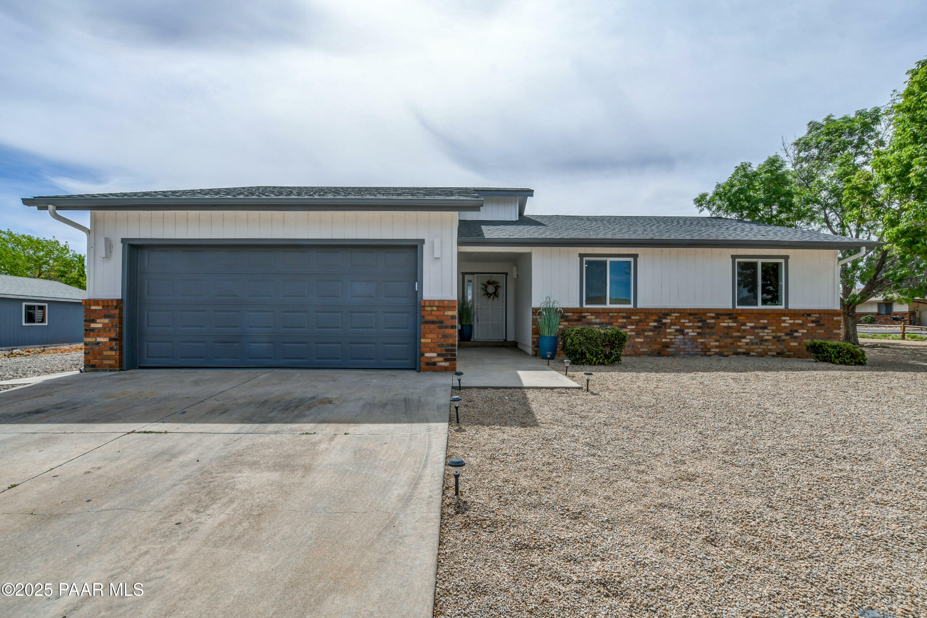 Property Photo: 7500 E Cocopah Drive AZ 86314