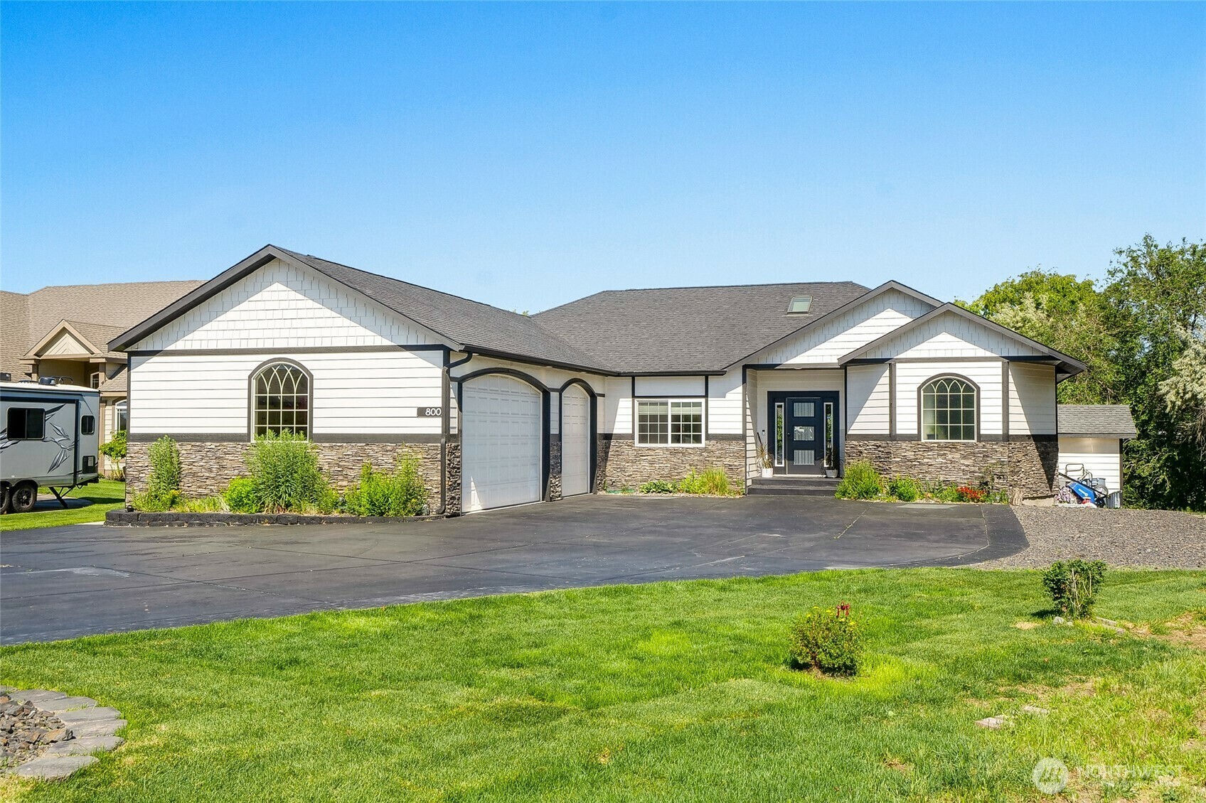 800 S Camas Pl  Moses Lake WA 98837 photo