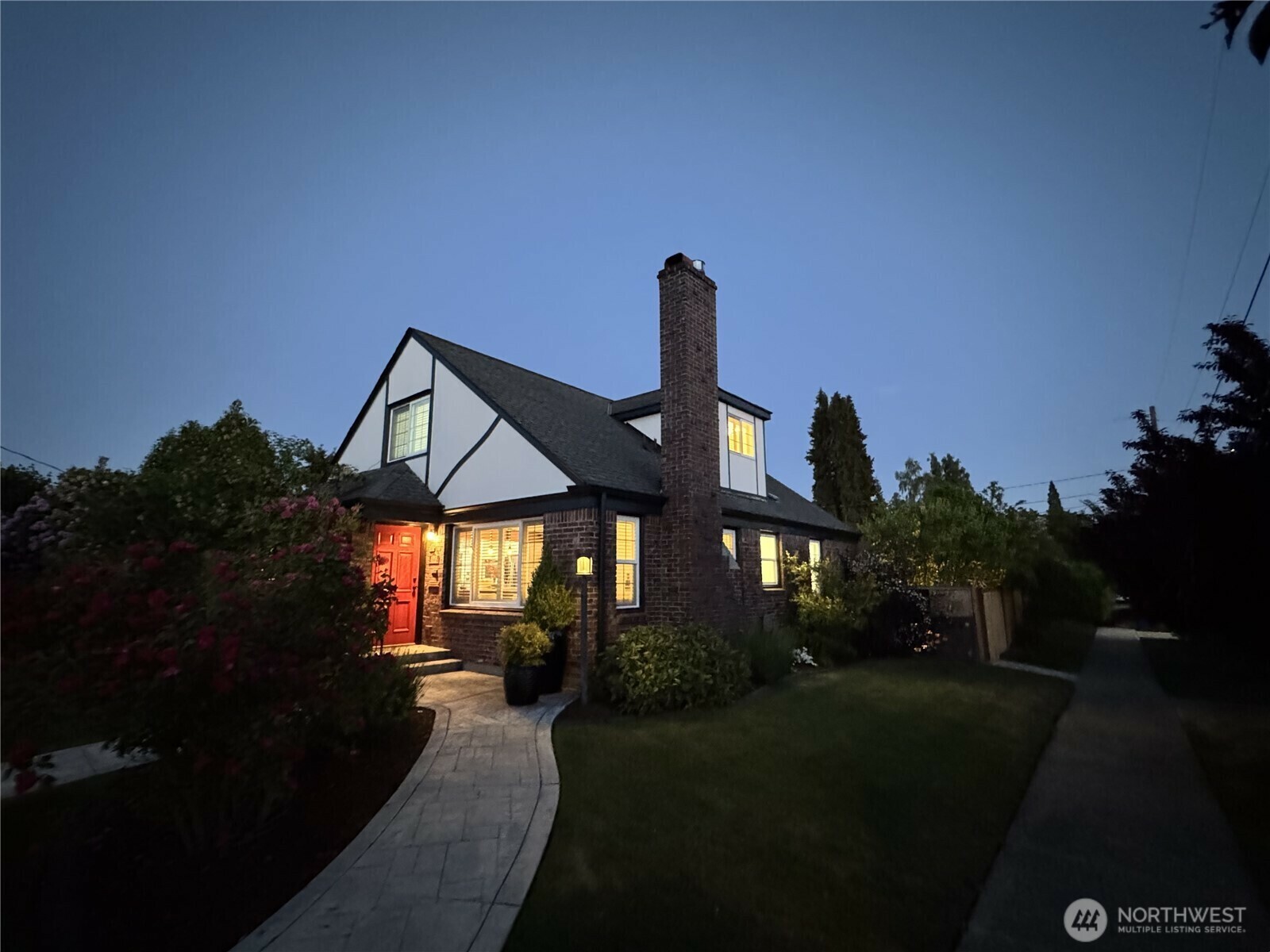 Property Photo: 4218 N 10th Street WA 98406