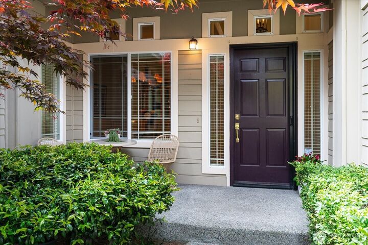 Property Photo:  12415  235th Place NE  WA 98053 