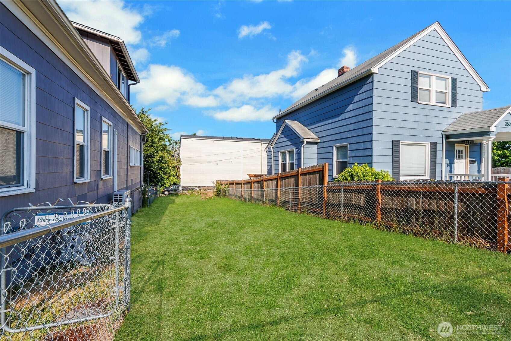 Property Photo: 2531 S G Street WA 98405