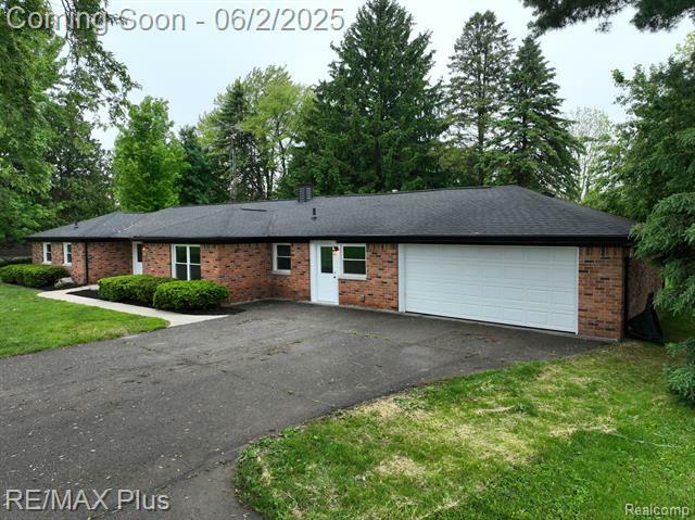 Property Photo: 1022 Turrill Road MI 48446