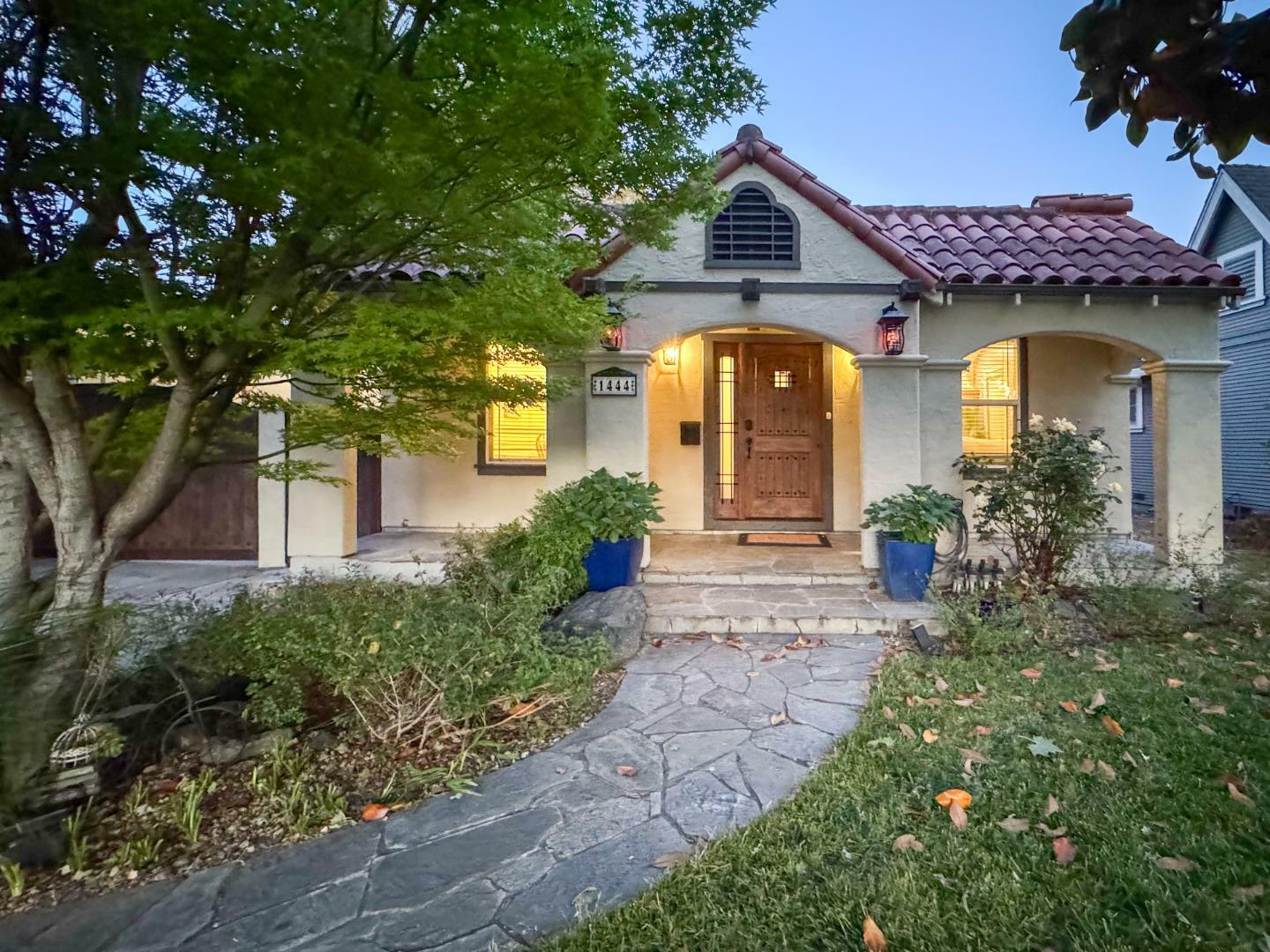 Property Photo: 1444 McKendrie Street CA 95126