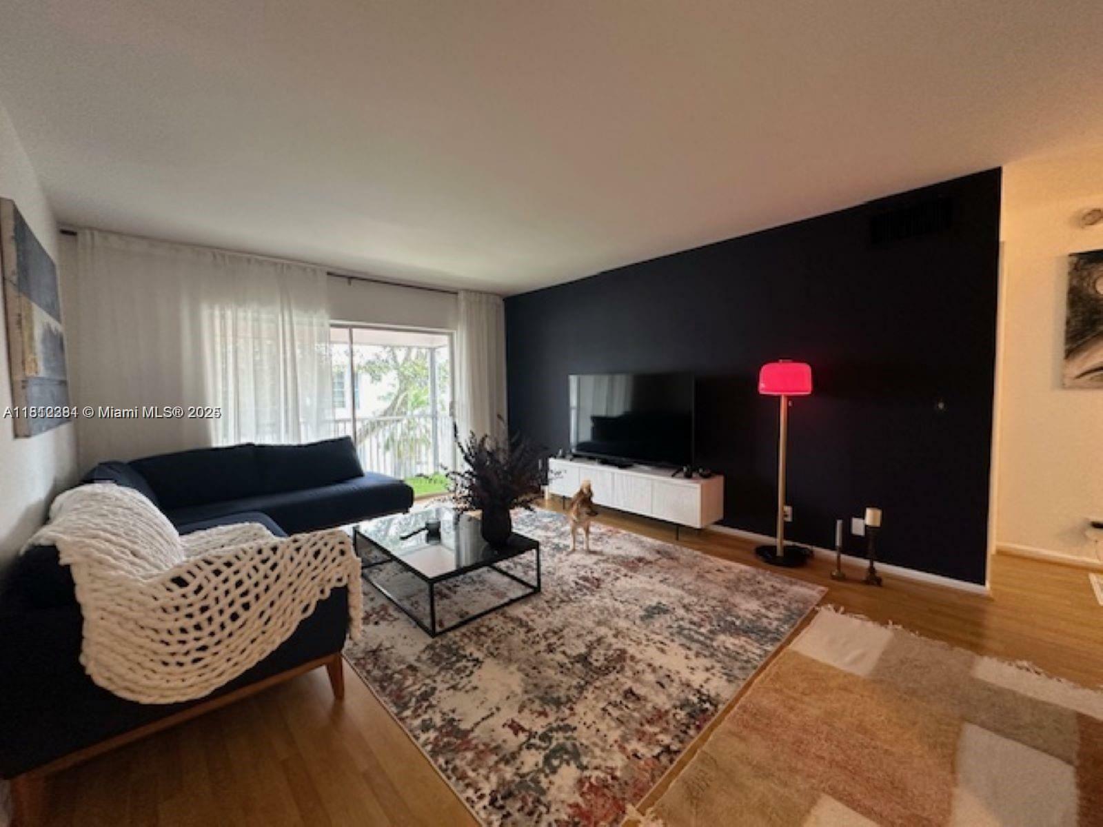 Property Photo: 2181 NE 67th St 628 FL 33308