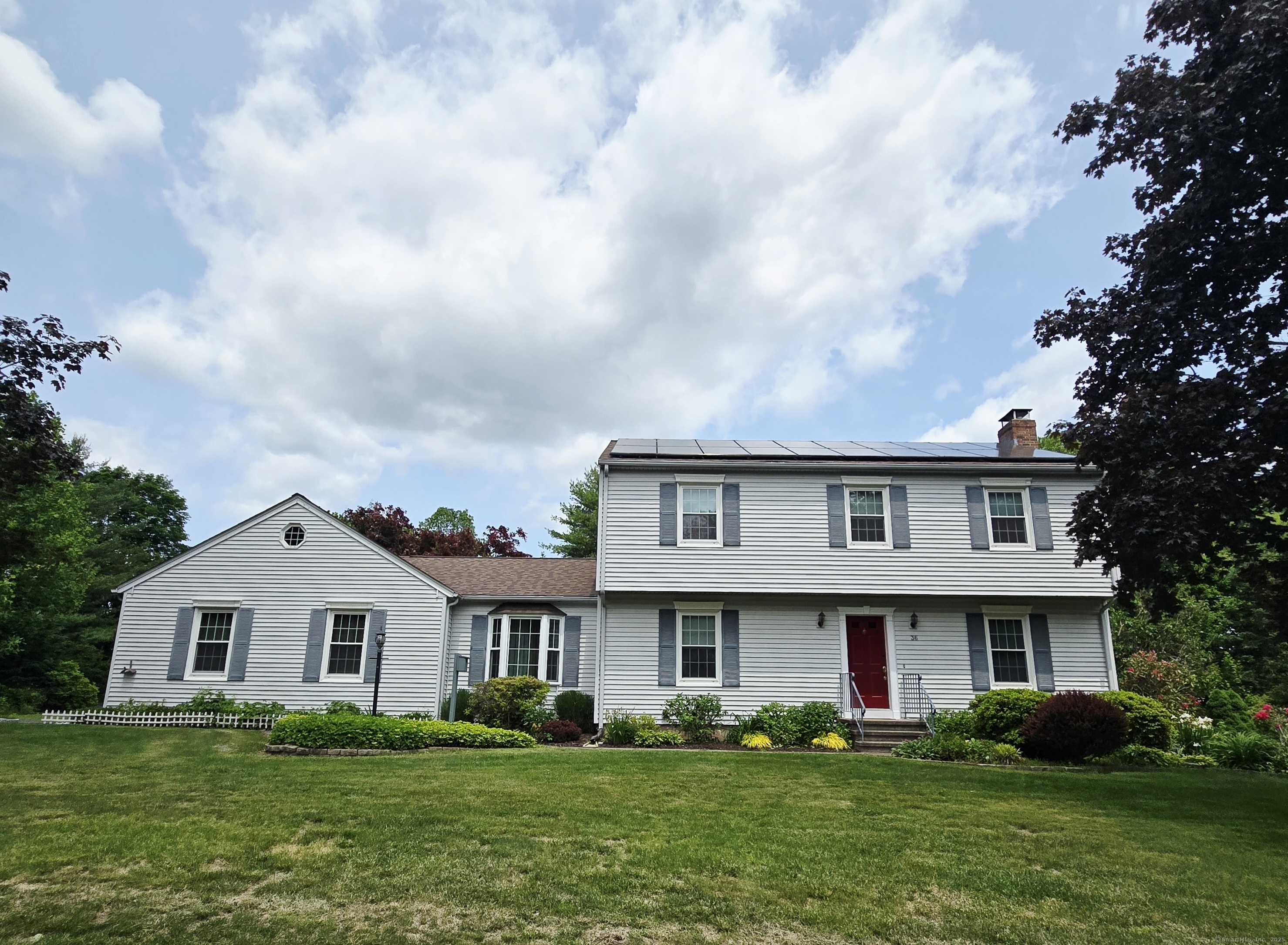Property Photo: 36 Holly Lane CT 06457