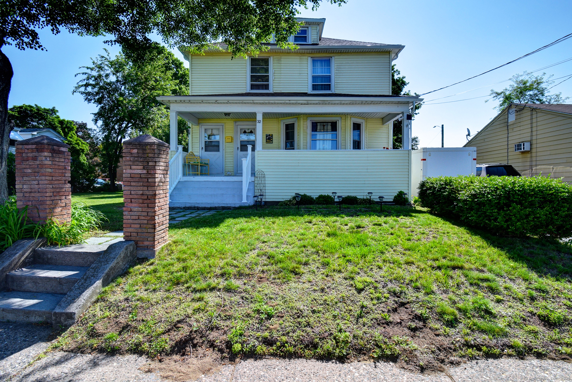 Property Photo: 32 Columbus Street CT 06108