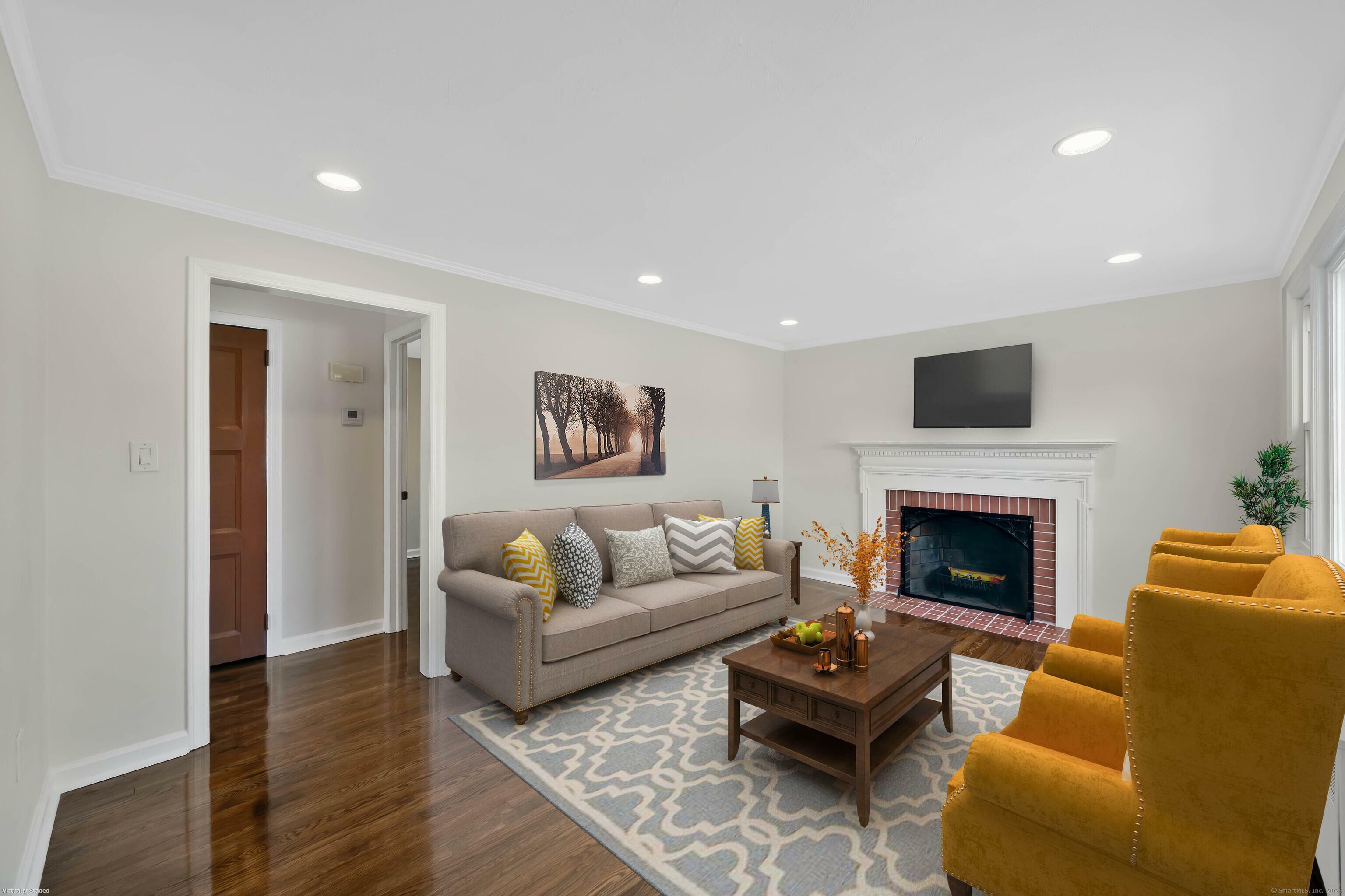 Property Photo: 17 Lydall Road CT 06111
