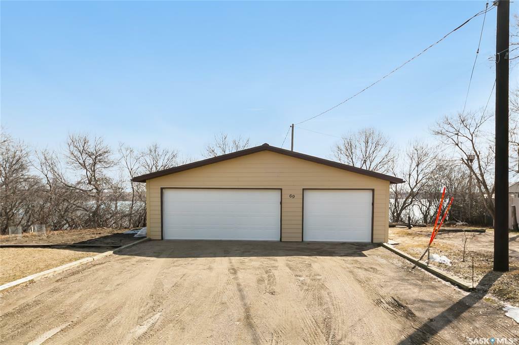 Property Photo: 69 Lakeview Road SK S0G 1C0
