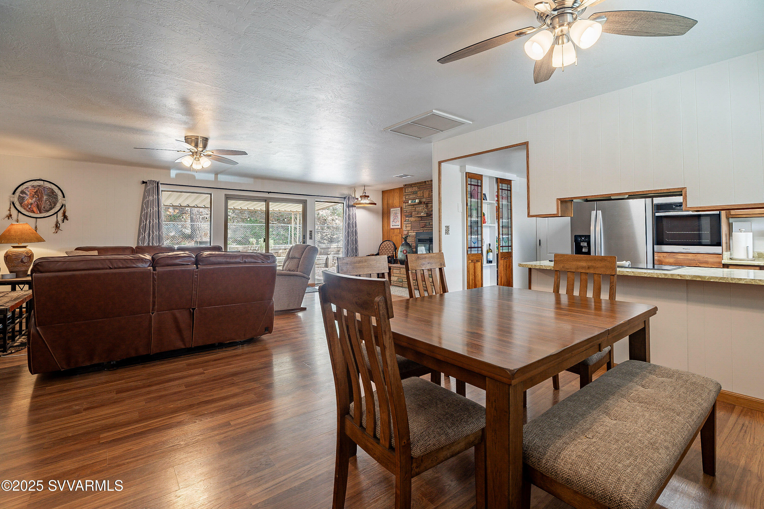 Property Photo: 4250 E Dakota Way AZ 86335