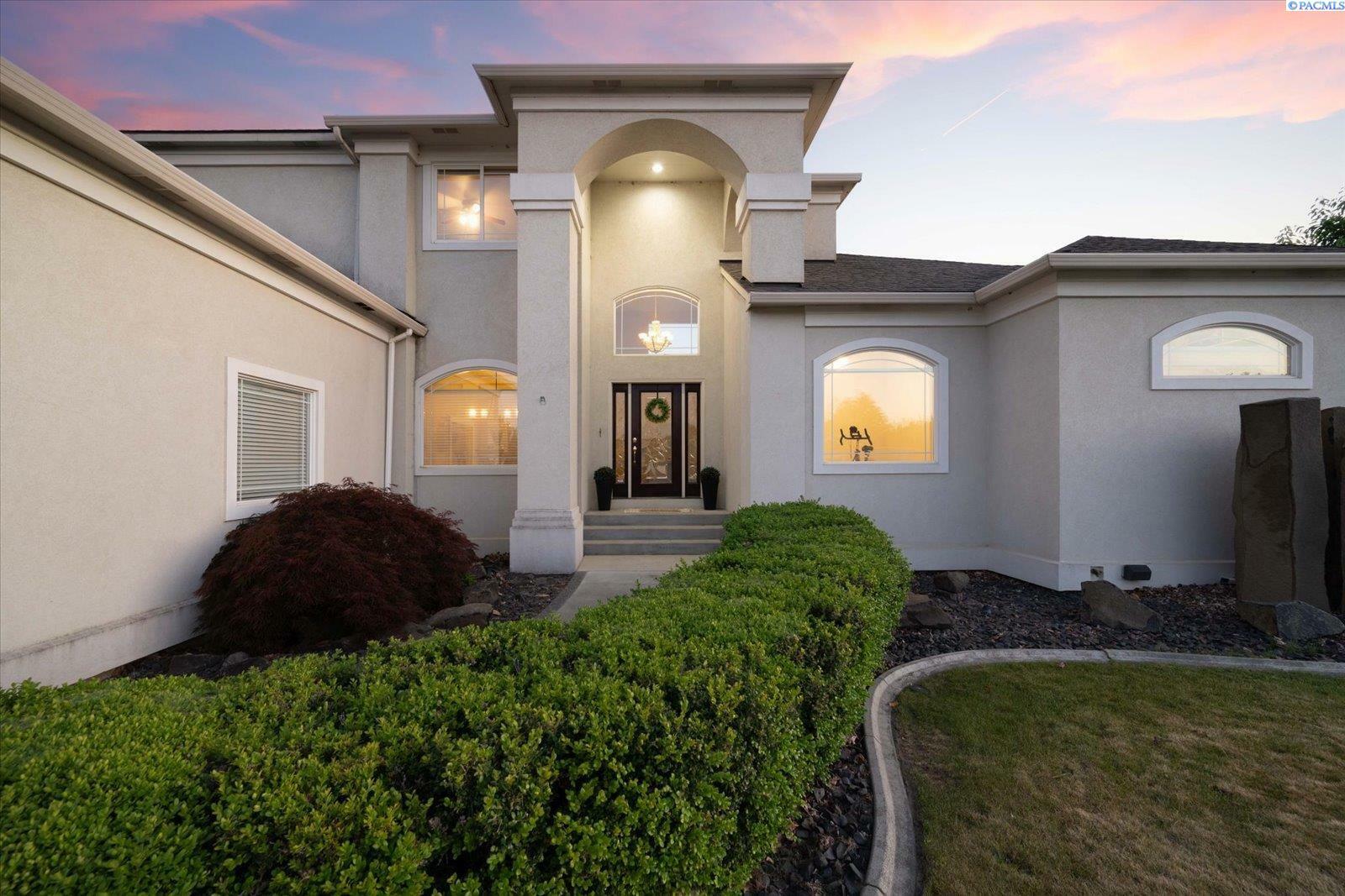 Property Photo: 3493 Hanstead St WA 99352