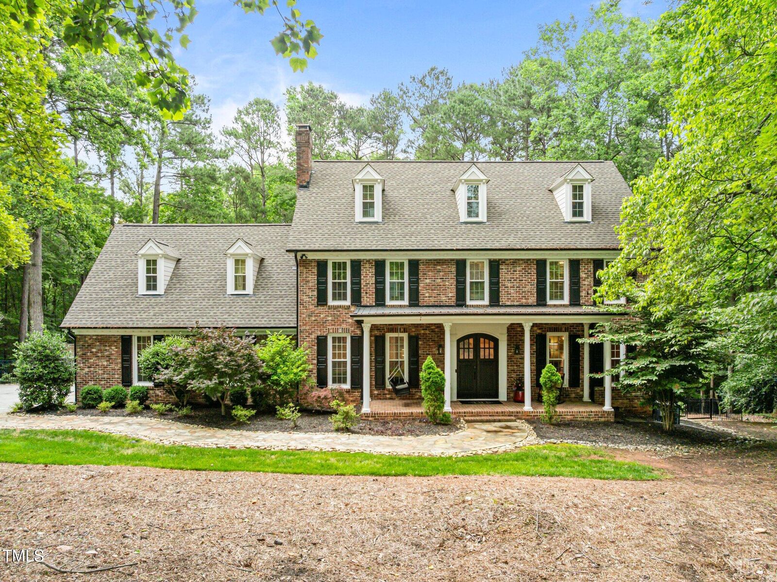 Property Photo: 1501 Chatsworth Lane NC 27614