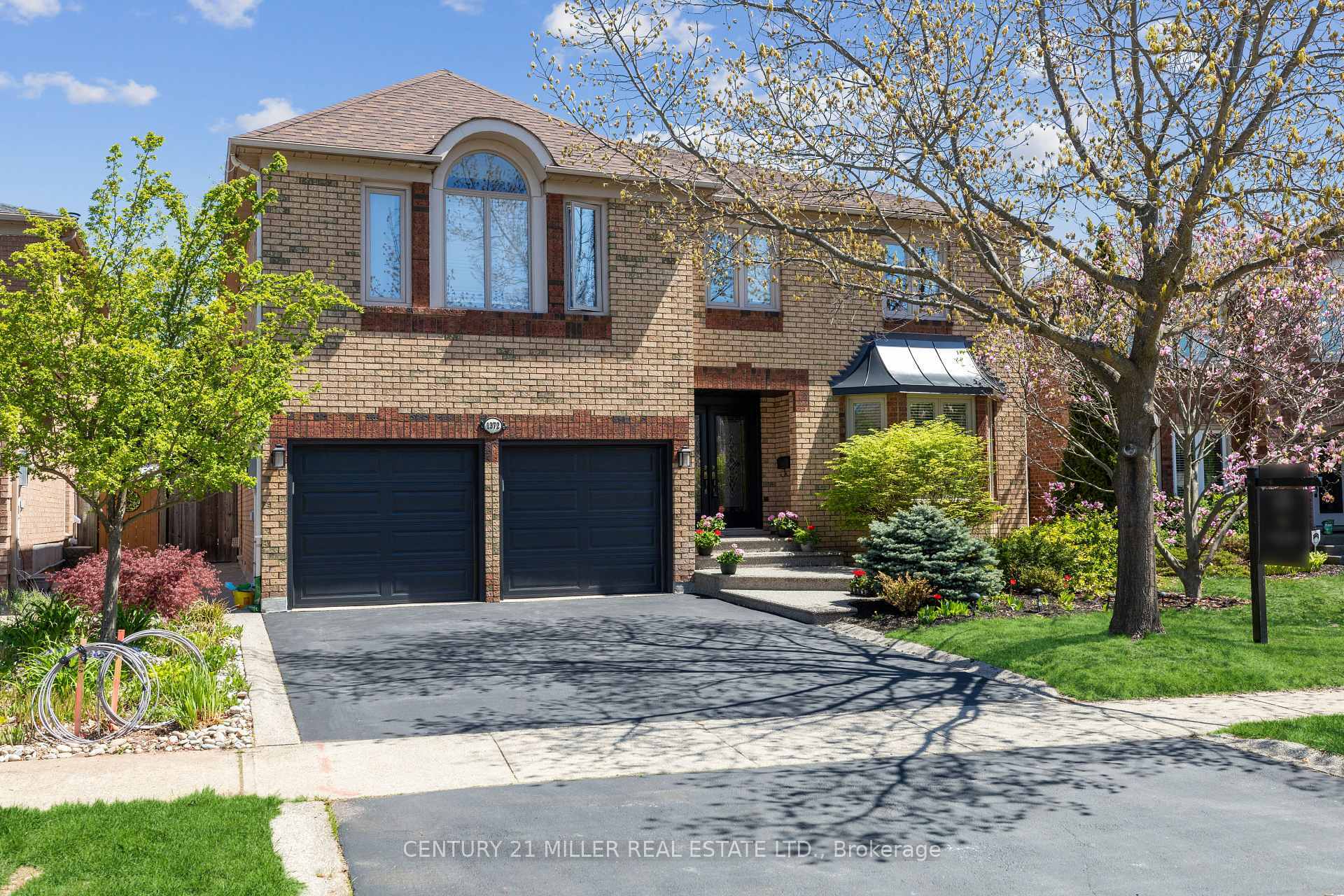 Property Photo:  1372 Wheelwright Road  ON L6M 2Z2 