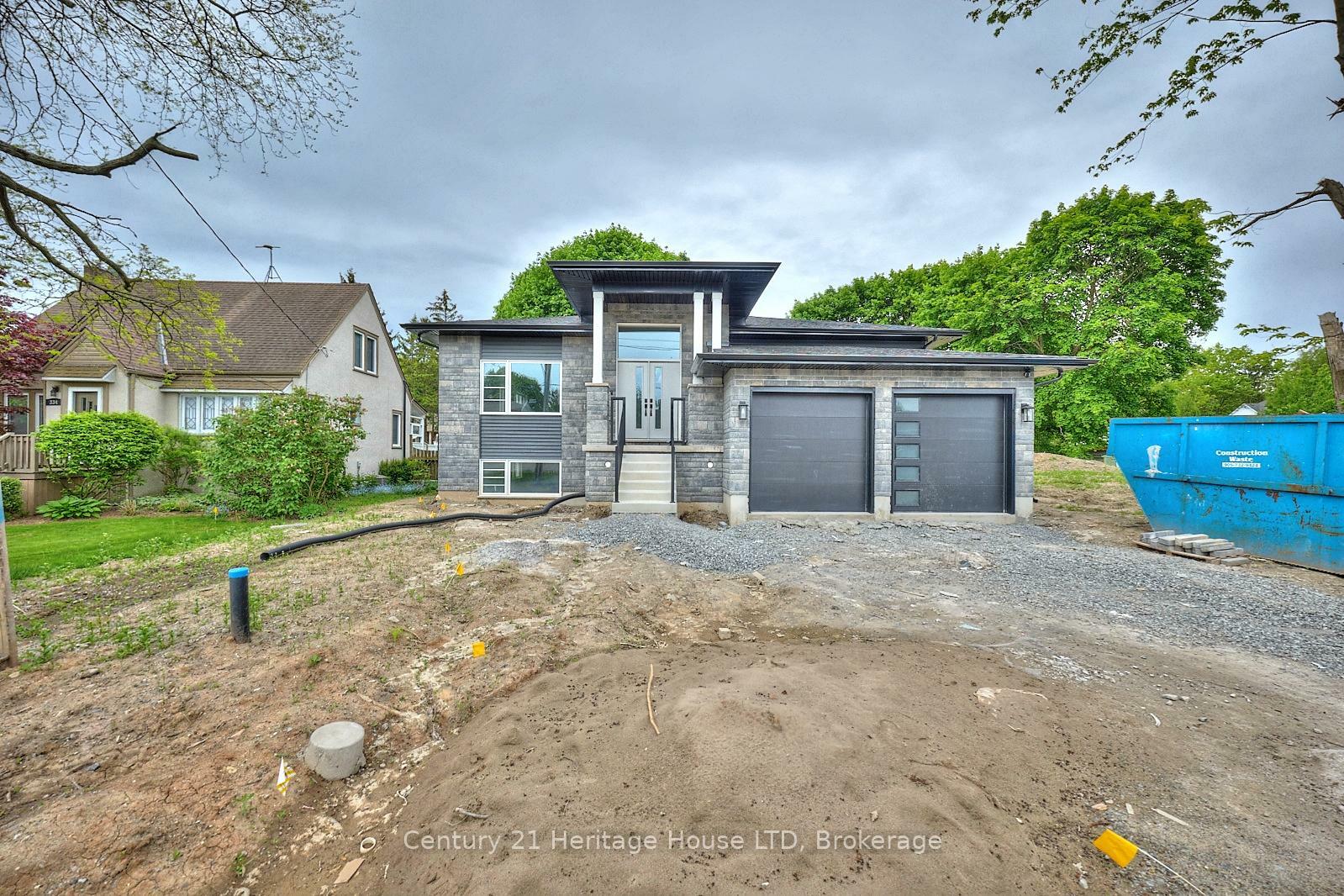 Property Photo:  336 Sugarloaf Street  ON L3K 2P3 