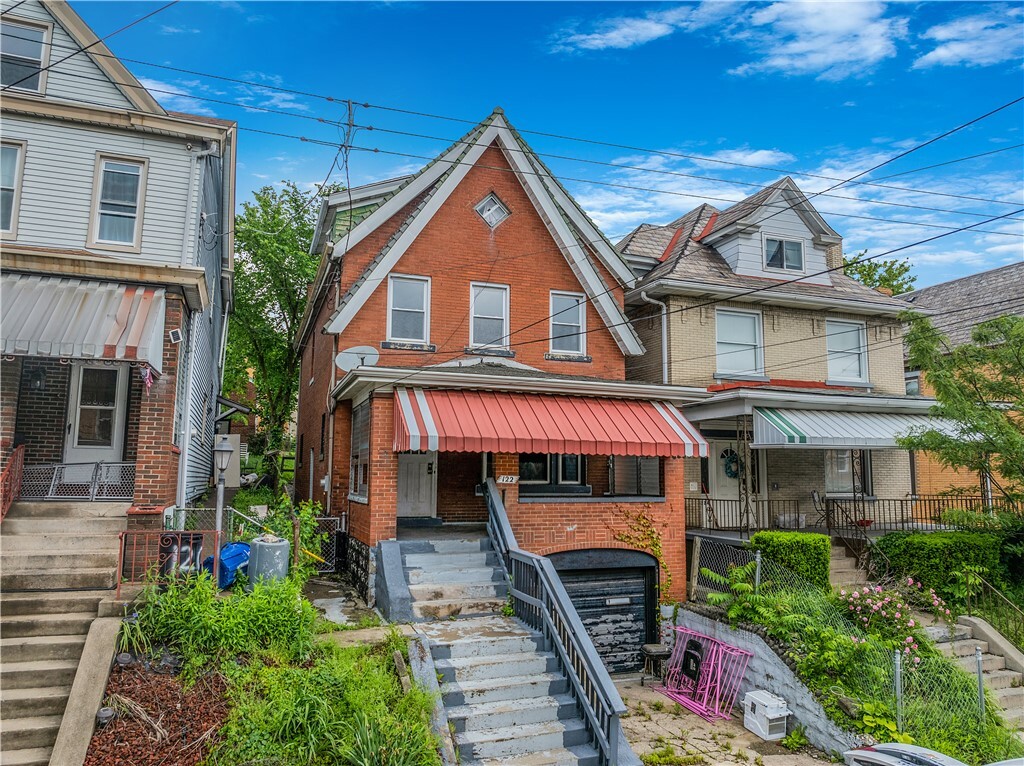 Property Photo: 122 Margaret St PA 15210