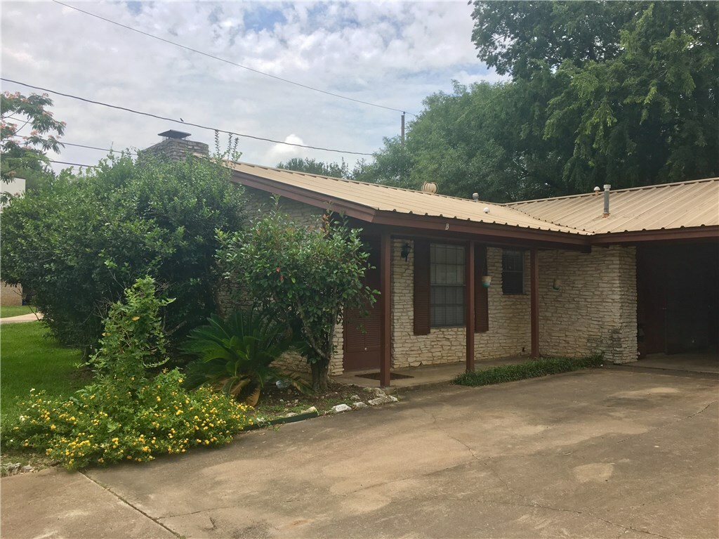Property Photo: 2509 Trailside Drive B TX 78704