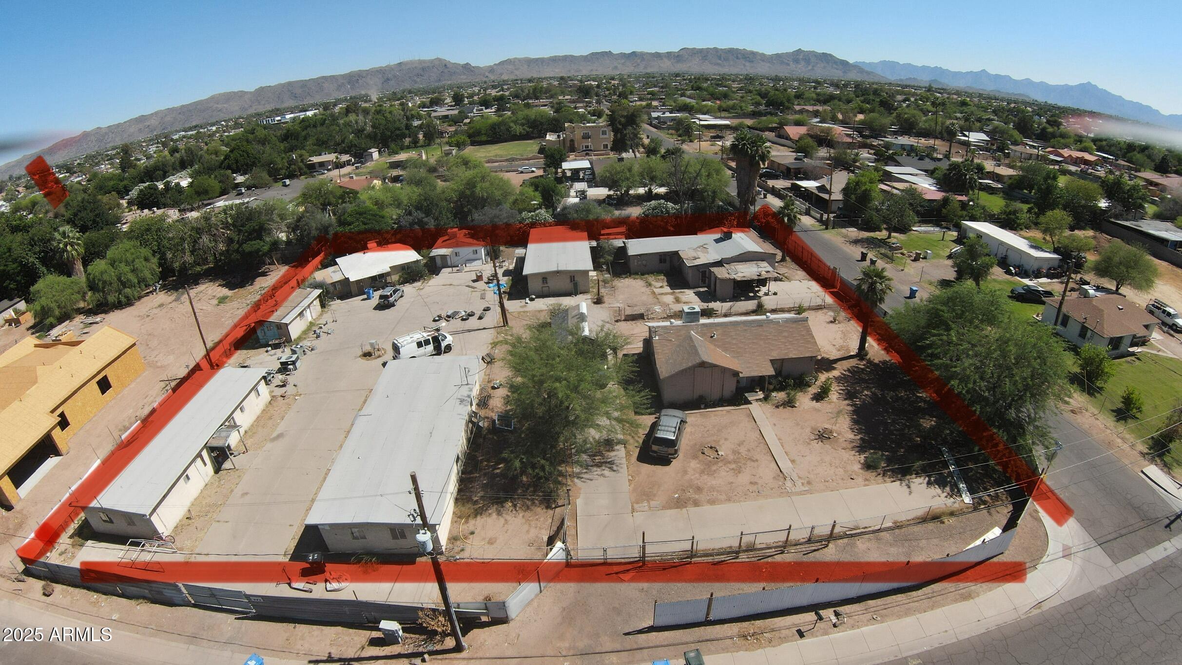 Property Photo:  945 W Corona Avenue  AZ 85041 