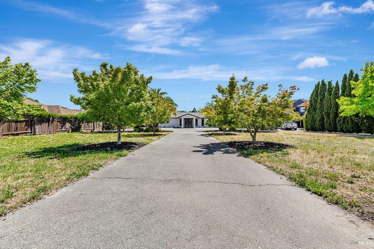 Property Photo: 459 W Macarthur Street CA 95476