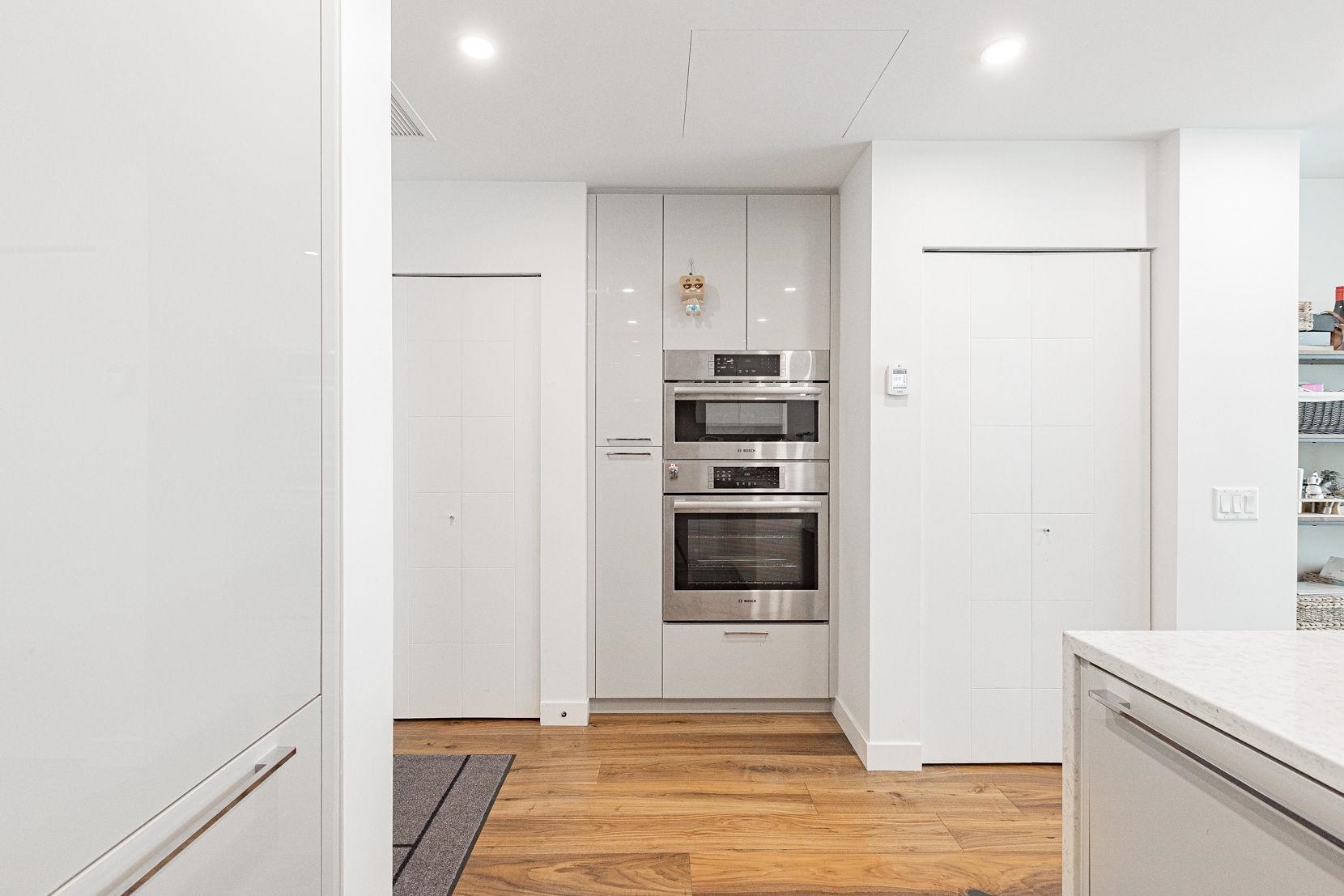 Property Photo: 5058 Cambie Street 108 BC V5Z 2Z5