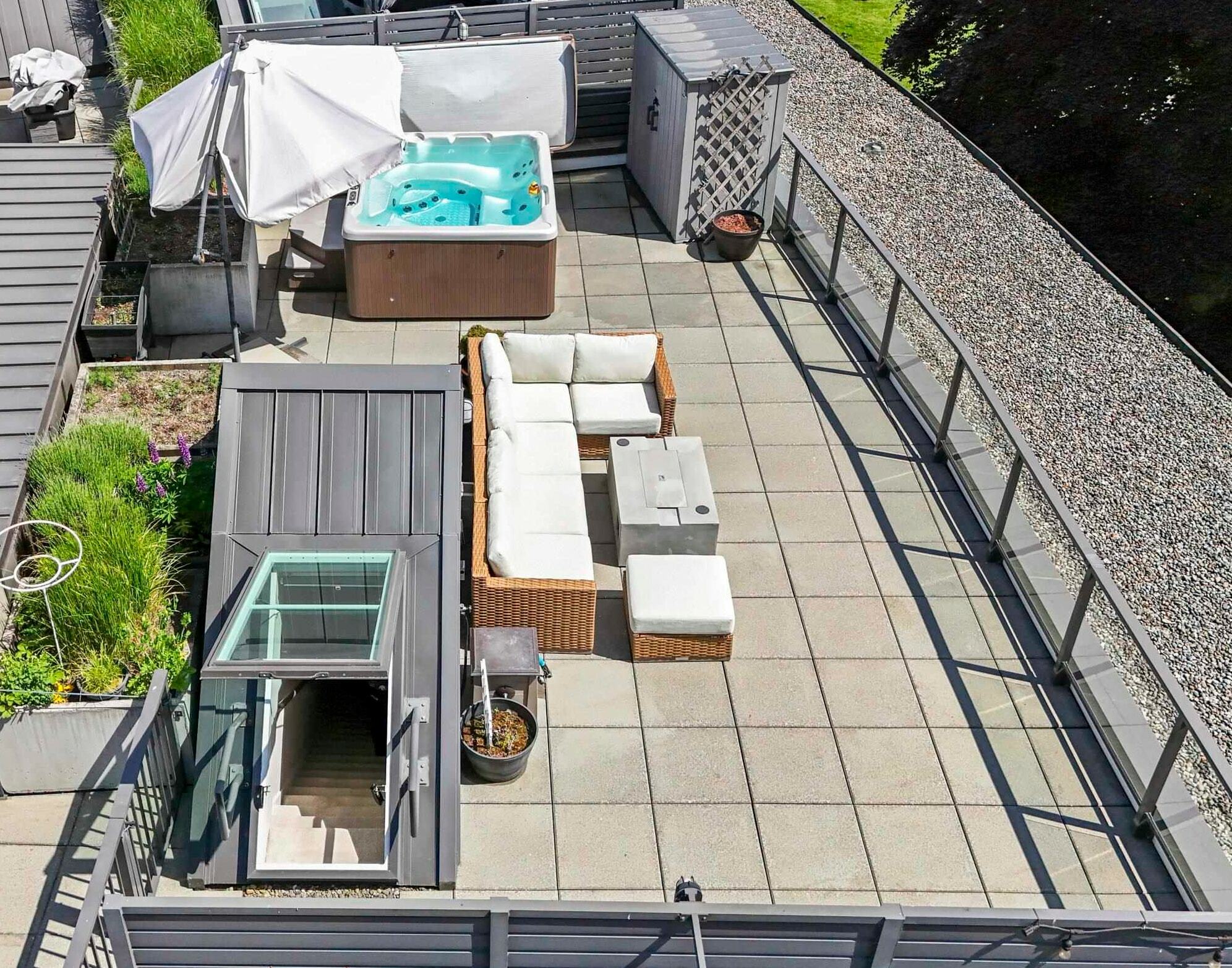 Property Photo:  20 E Royal Avenue 404  BC V3L 0G9 