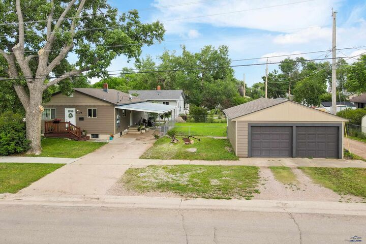 Property Photo: 2104 Prairie Ave SD 57701