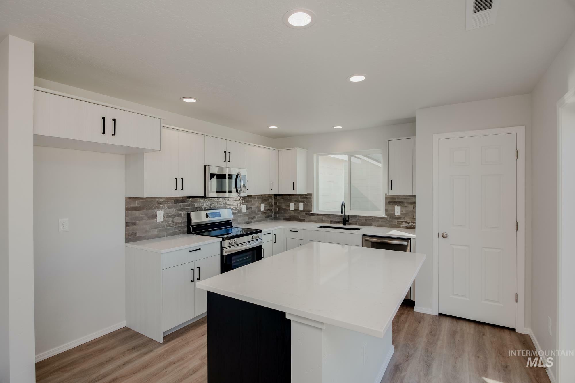 Property Photo:  1378 Silver Valley Ct  ID 83644 