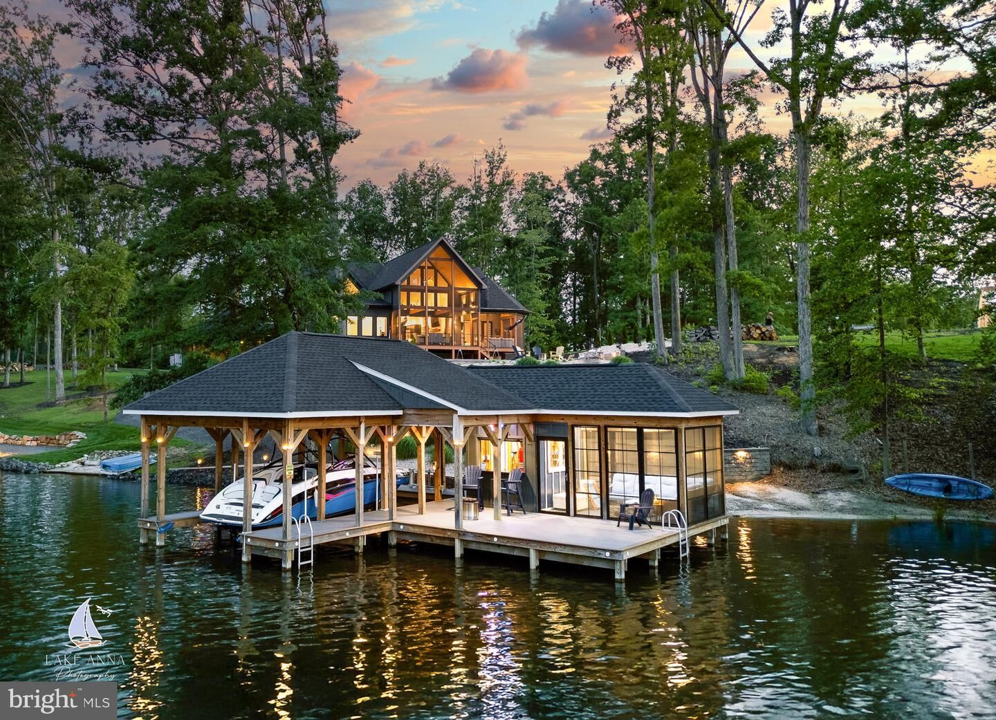 Property Photo:  2 Wolftrap Ct  VA 23024 