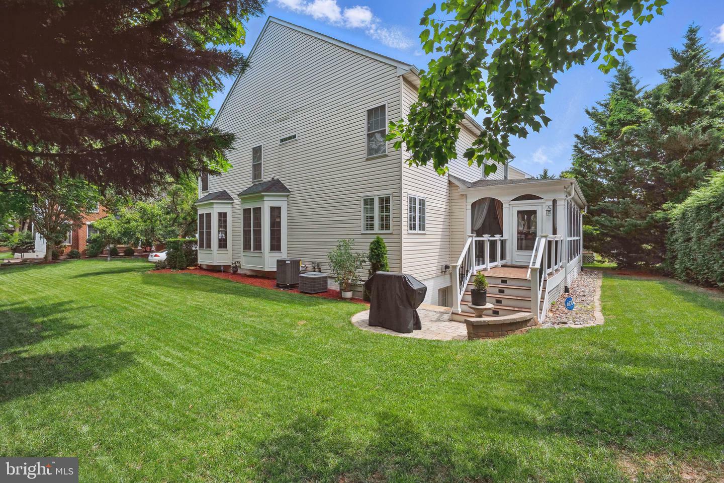 Property Photo: 2108 Tysons Executive Court VA 22027