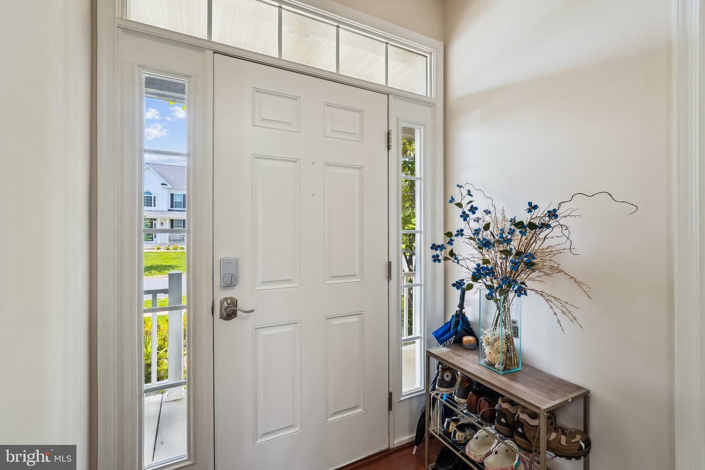 Property Photo: 17365 Tedler Circle VA 20141
